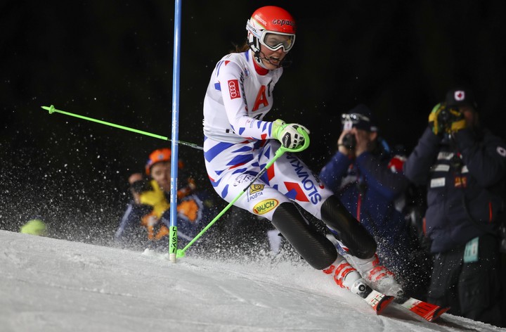 Vo Flachau ako v rozprávke. Slalom žien vietor a sneh zrejme neohrozia